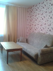 Сдам 1-комнатную квартиру с мебелью в центре тел.8047943706